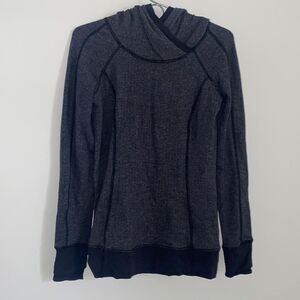 Lululemon Think Fast Pullover Hoodie Size 4 Long Sleeve Black Gray Herringbone